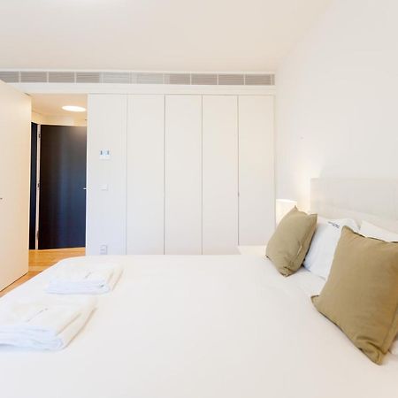 Flh Praca Comercio Artistic Flat With Balcony Lisbon Luaran gambar